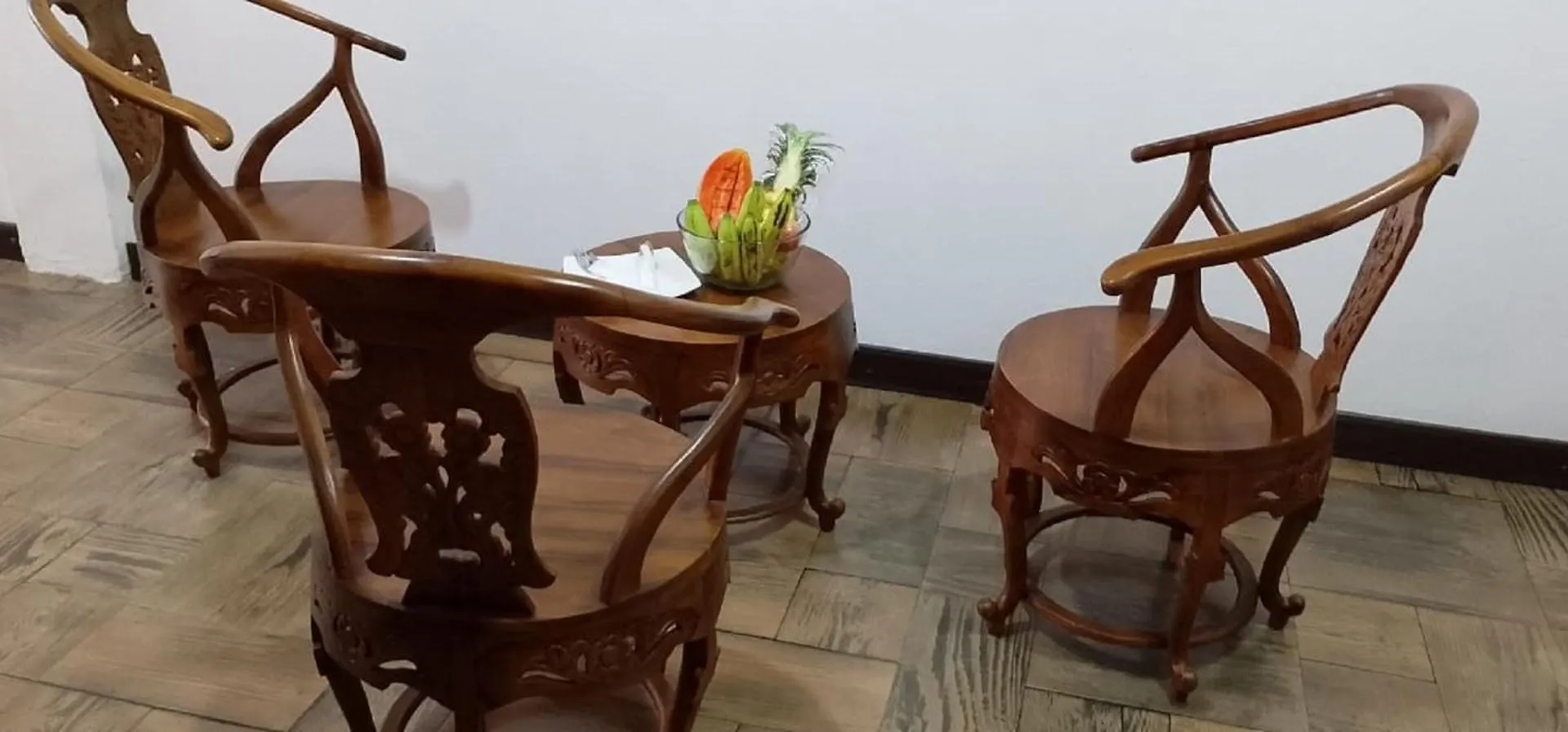 Ark Cabin Villa Κάντι Πανσιόν