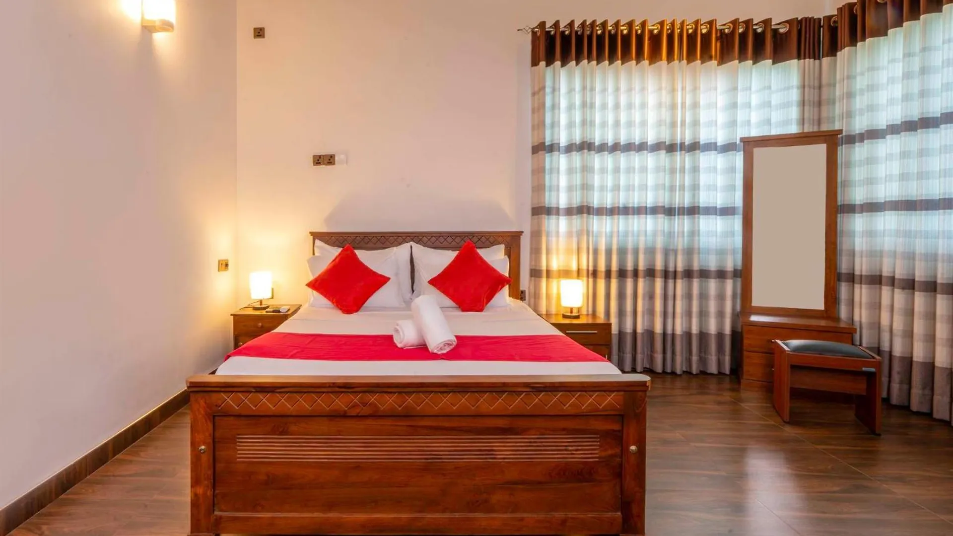 Ark Cabin Villa Κάντι Πανσιόν